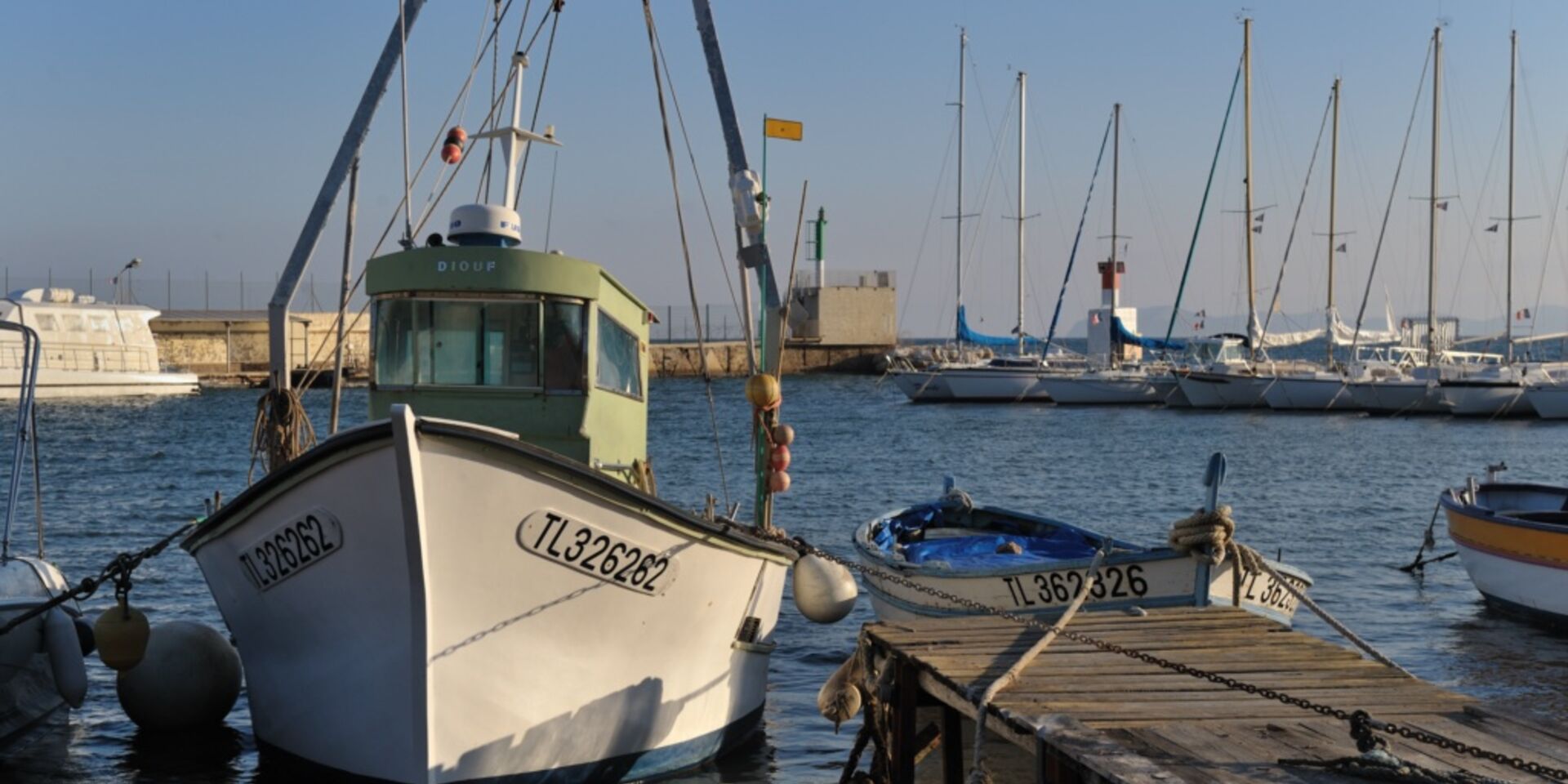 Camping proche du Port Pothuau pour des vacances en Méditerranée !