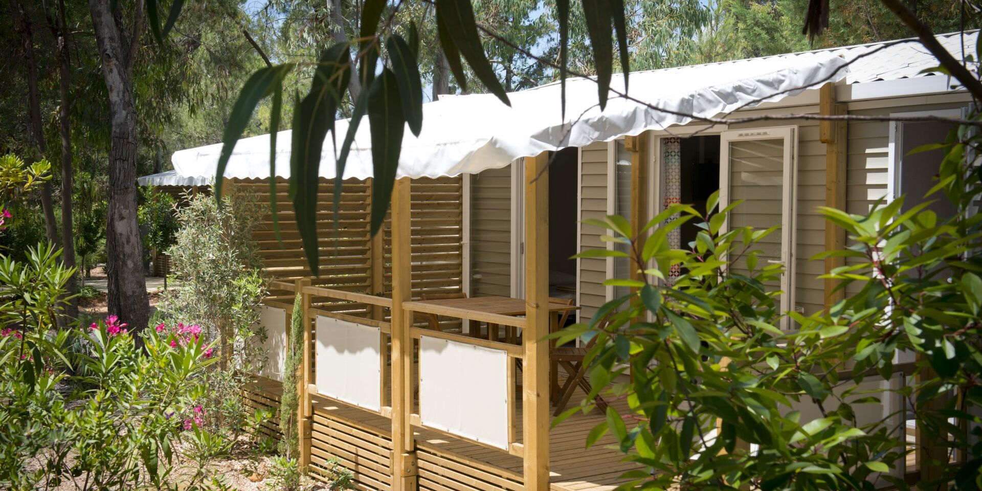 Mobile-home Patio® Premium en Camping 4* dans le Var