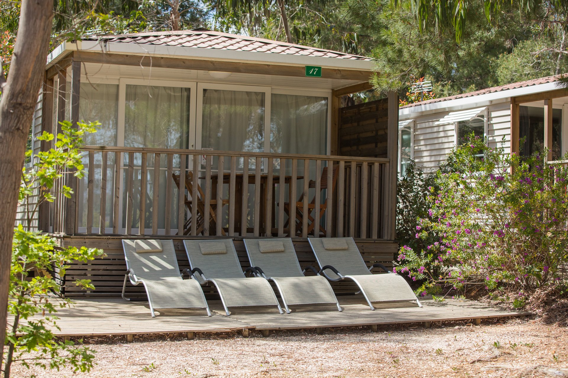 Mobile-home standing Var terrasses soleil