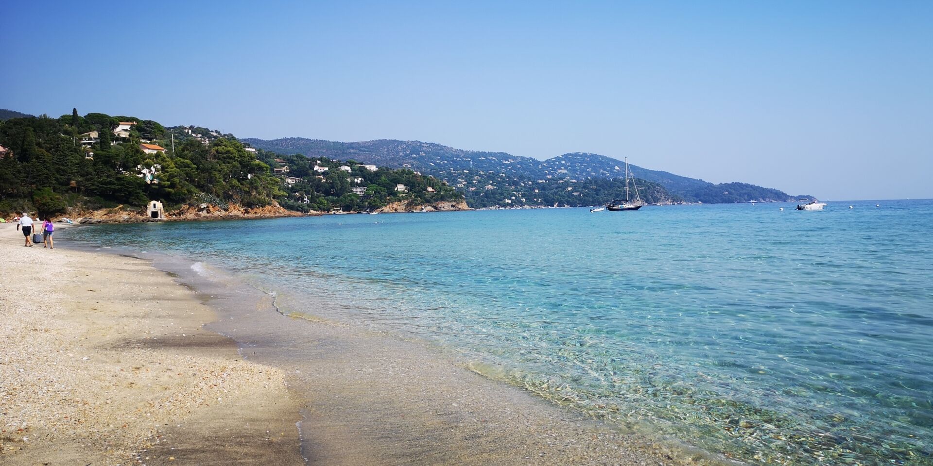 Eaux turquoises et sable fin