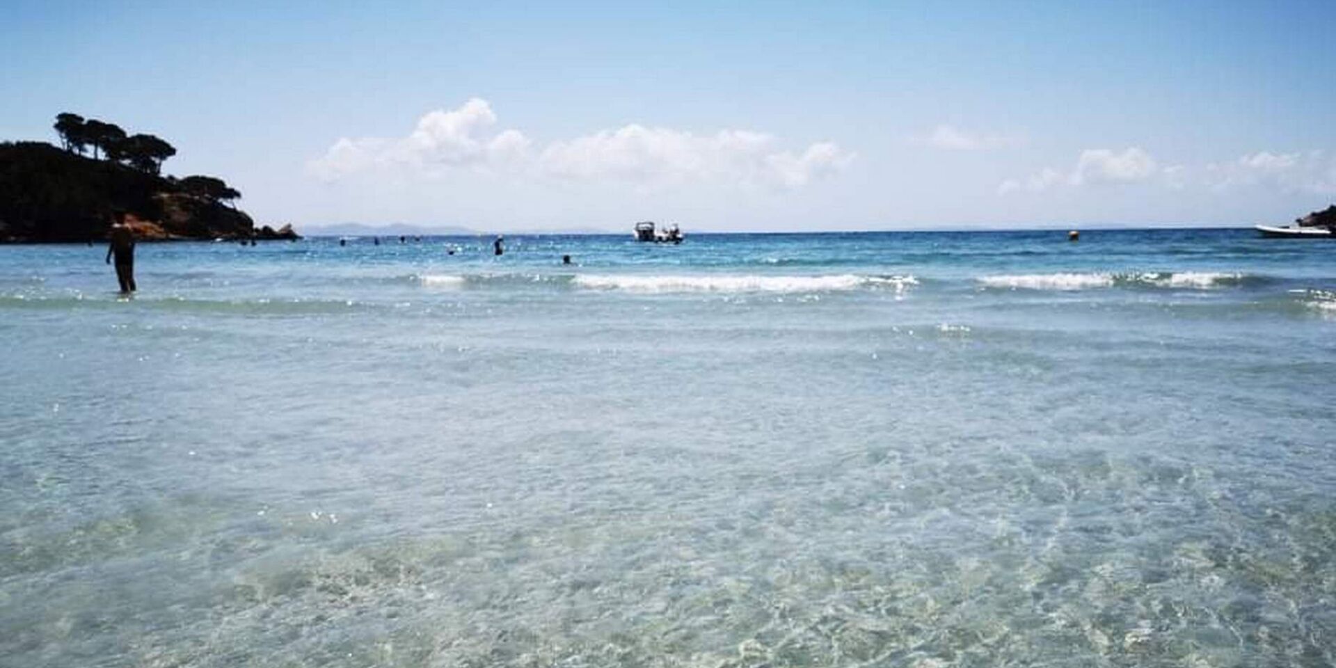 Vue d'un bord de plage