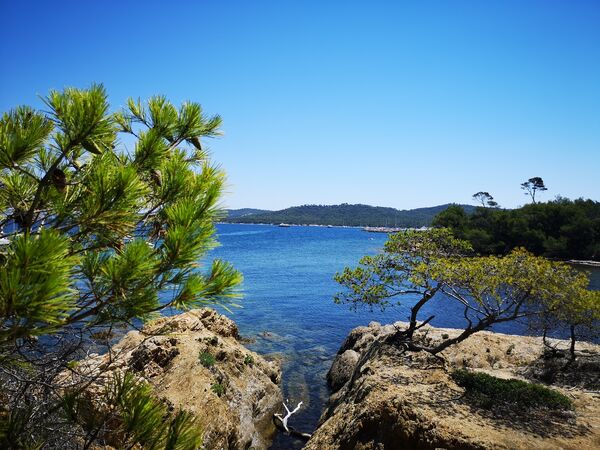 A deux pas des plus belles plages du Var