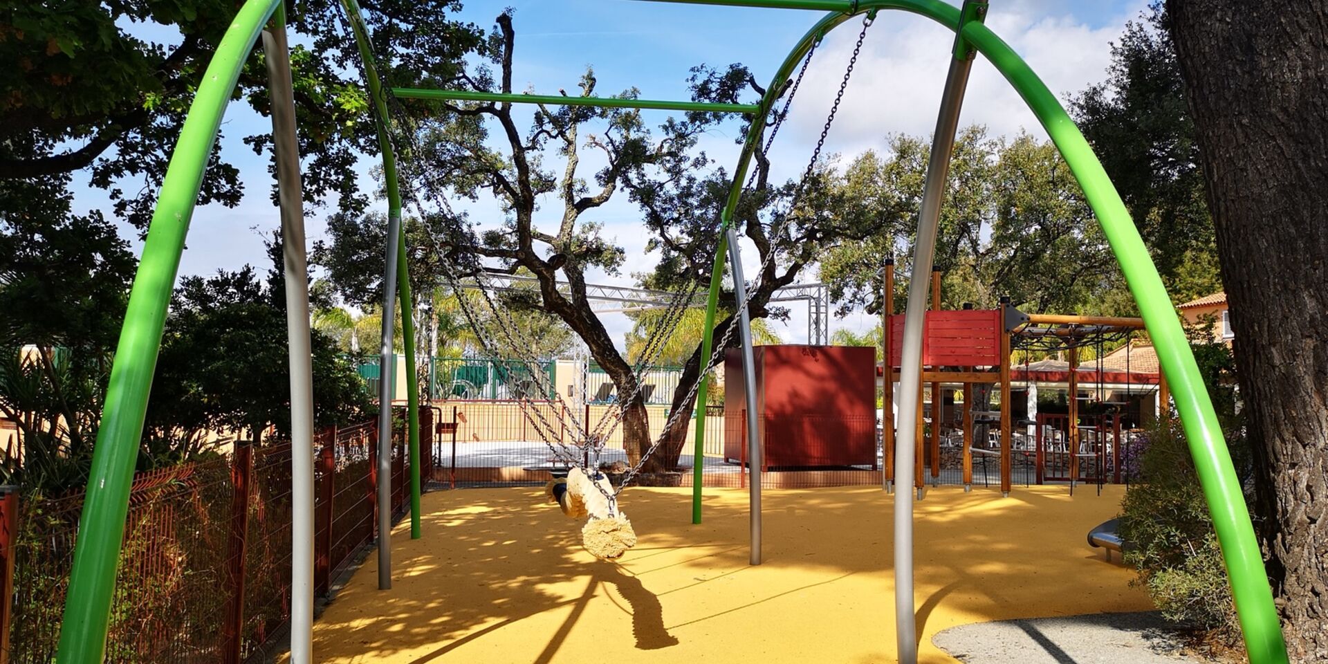 Parc de jeux en camping Côte d'Azur