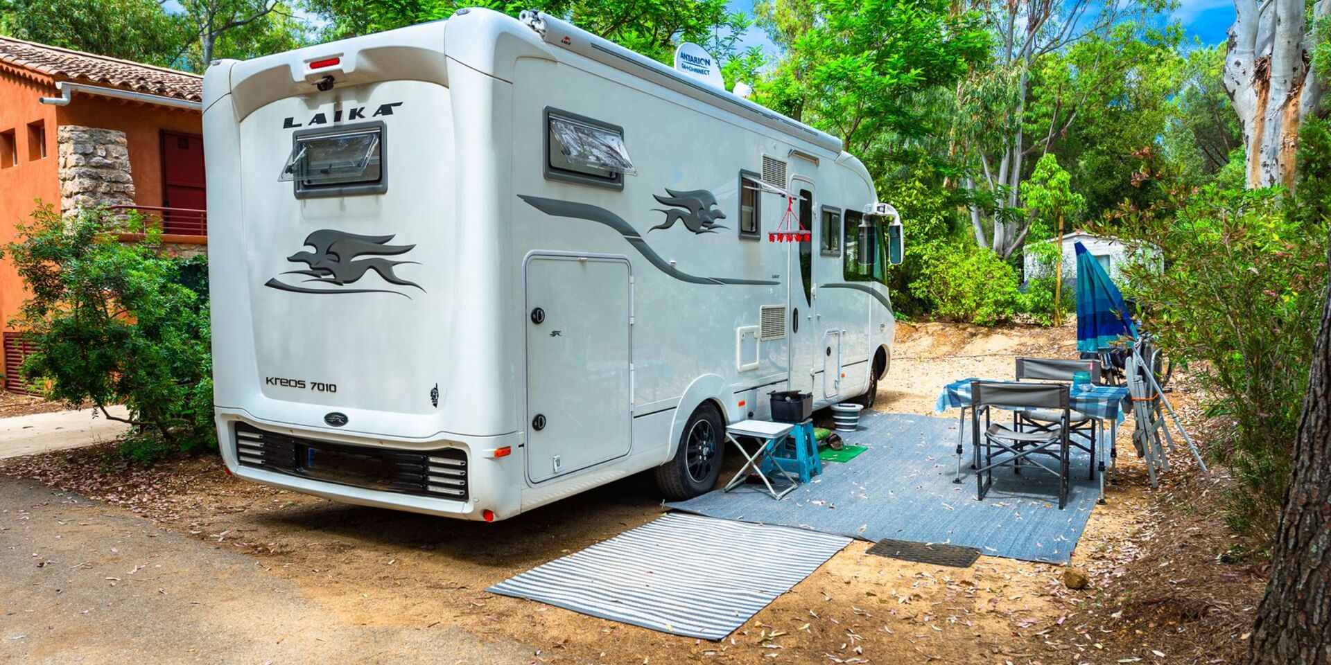 Emplacement caravane camping-car sur la Côte d'azur