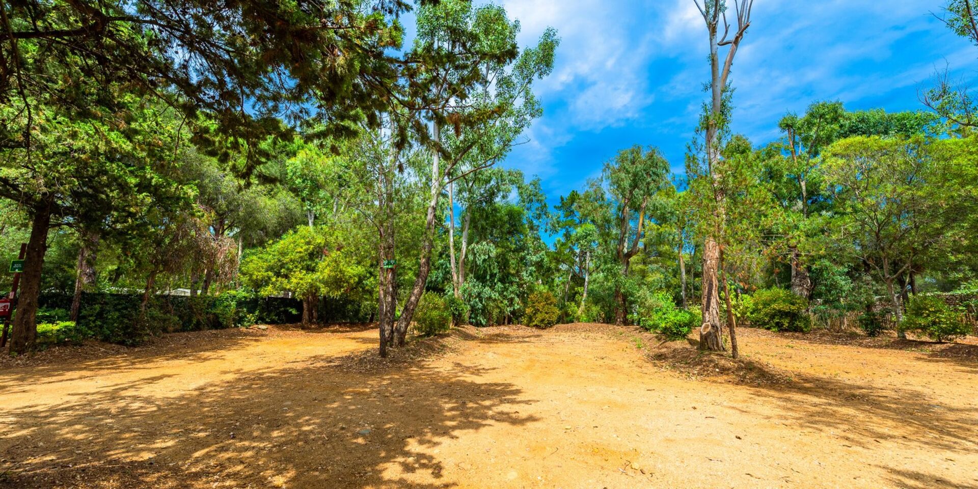 Place caravane en camping avec parc aquatique Var